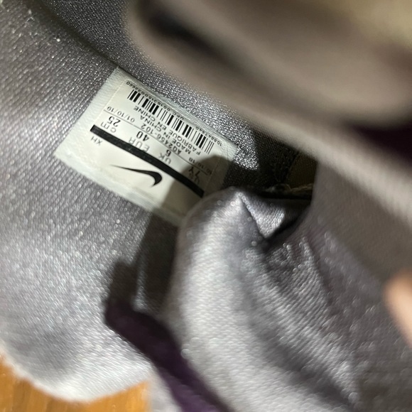 2019 Kyrie 5 ( Mamba Mentality) - Picture 7 of 10